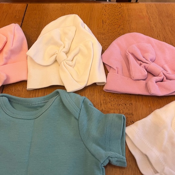 Baby Bundle 0-3 Months - Picture 5 of 6